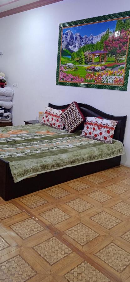Bed and Breakfast Mir Manzil à Srīnagar Extérieur photo